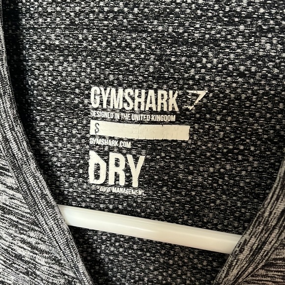Gymshark tee - Picture 3 of 3